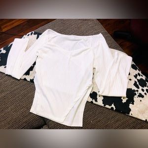 White long sleeve crop top.